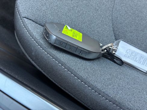 Used 2025 Kia K4 FWD image 21