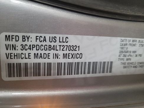 Used 2020 Dodge Journey Crossroad w/ Rear Seat Video Group I FWD image 33