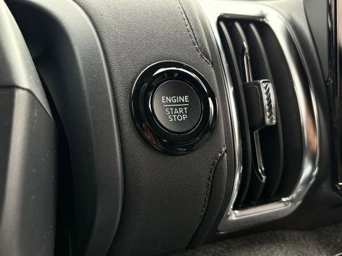 New 2026 Ford Expedition Tremor image 12