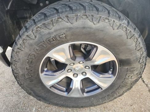 Used 2023 RAM 1500 Laramie AWD/4WD image 13
