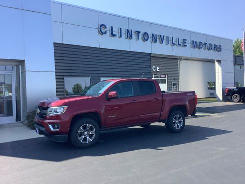 Used 2017 Chevrolet Colorado Z71 AWD/4WD image 1