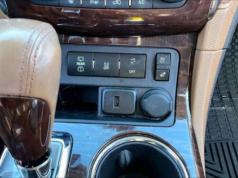 Used 2017 Buick Enclave Premium image 33