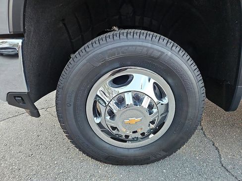 New 2026 Chevrolet Silverado 3500 LT w/ All Star Edition image 9