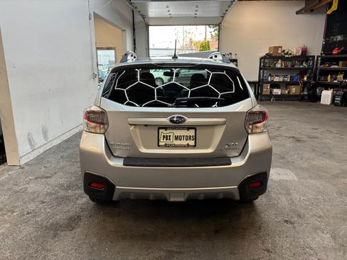 Used 2014 Subaru Crosstrek Touring AWD/4WD image 6