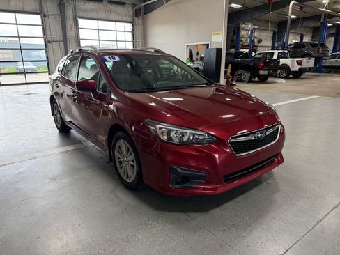 Used 2018 Subaru Impreza 2.0i Premium AWD/4WD image 4