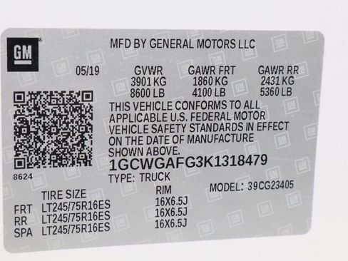 Used 2019 Chevrolet Express 2500 w/ Driver Convenience Package image 28