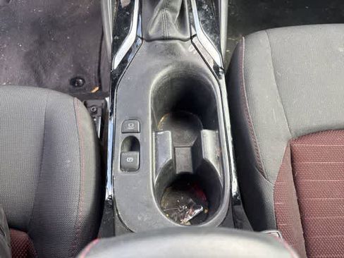 Used 2024 Toyota Corolla SE FWD image 17