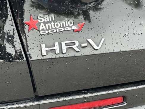 Used 2024 Honda HR-V EX-L image 46