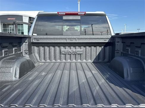 Used 2025 GMC Sierra 1500 SLT w/ SLT Premium Plus Package image 10