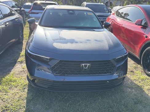 Used 2025 Honda Accord SE image 3