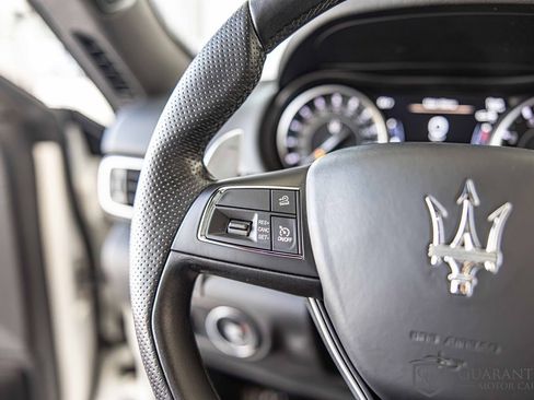 Used 2022 Maserati Levante GT image 25