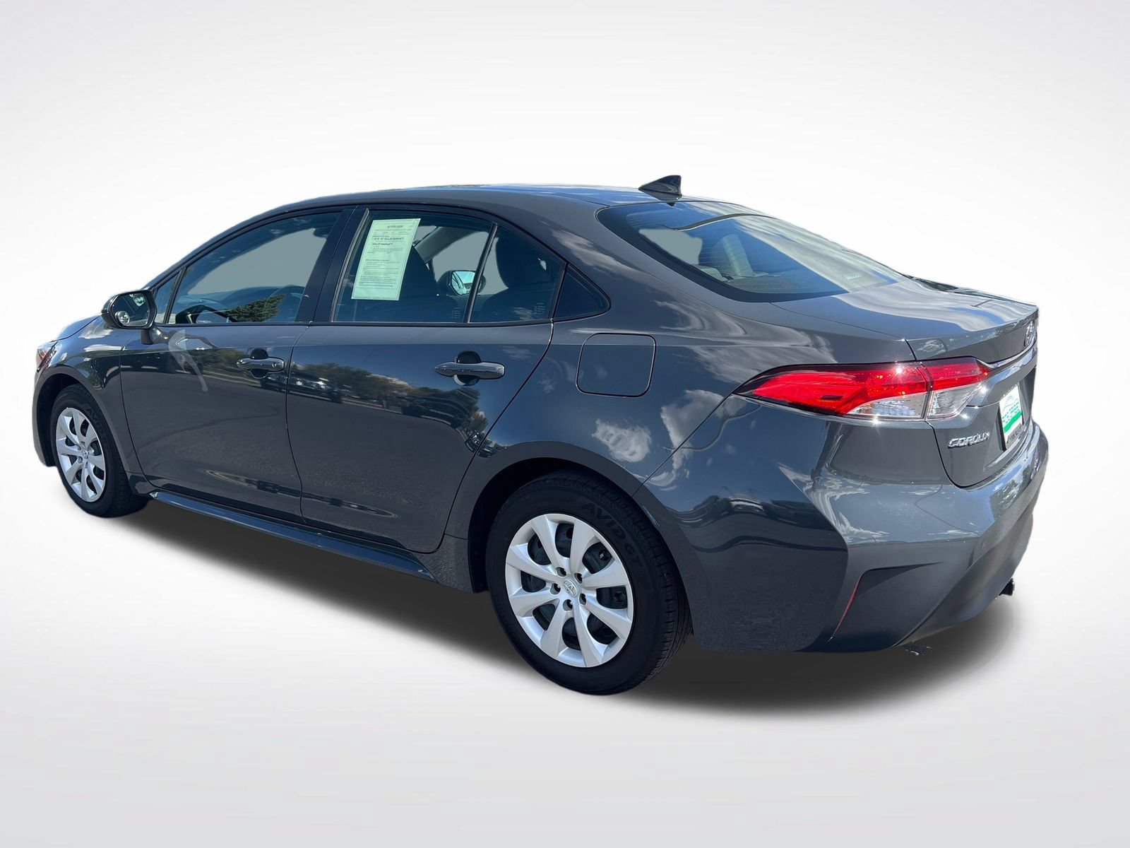 Used 2023 Toyota Corolla LE FWD image 5