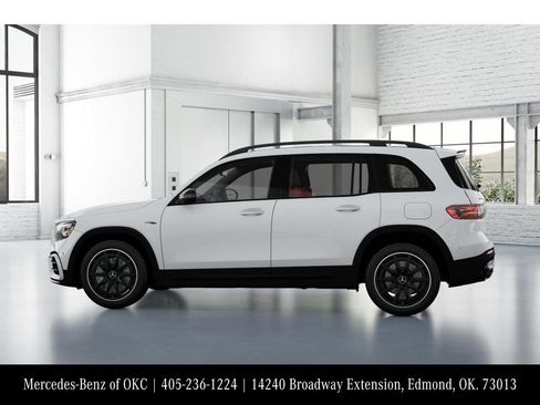 New 2026 Mercedes-Benz GLB 35 AMG 4MATIC image 33
