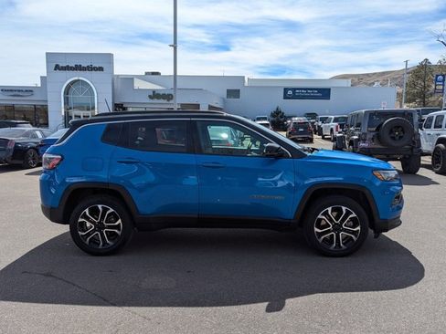 Used 2024 Jeep Compass Limited image 4