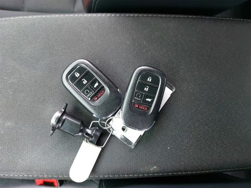 Used 2023 Honda Civic Sport image 37