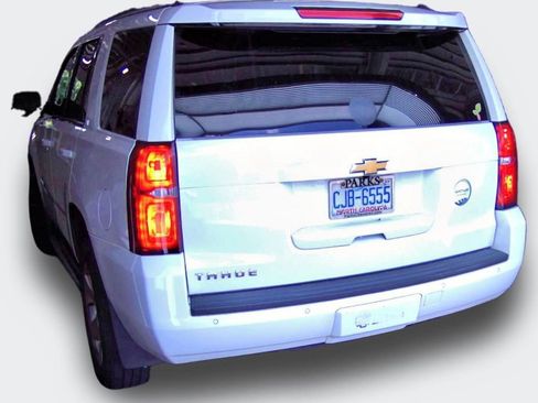 Used 2020 Chevrolet Tahoe LT AWD/4WD image 4