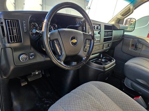 Used 2020 Chevrolet Express 2500 2500 3dr Cargo Van w/ Safety Package image 17