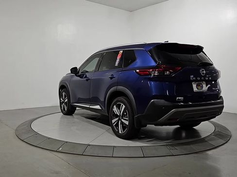 Used 2021 Nissan Rogue SL AWD/4WD image 3