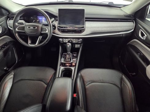 Certified 2022 Jeep Compass Latitude image 27