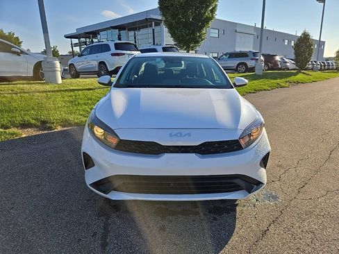 Used 2023 Kia Forte LXS FWD image 10