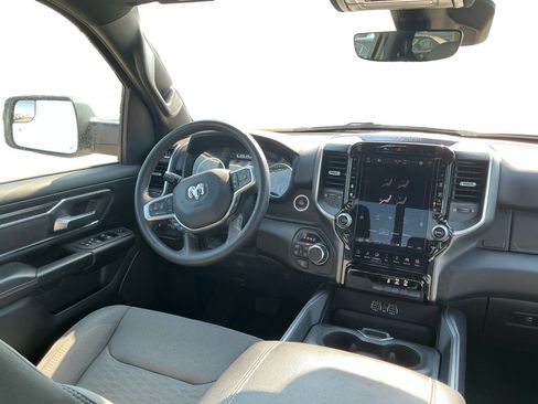 Used 2025 RAM 1500 Big Horn AWD/4WD image 20