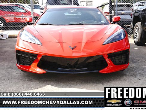 Used 2024 Chevrolet Corvette Stingray Coupe w/ 1LT RWD image 2