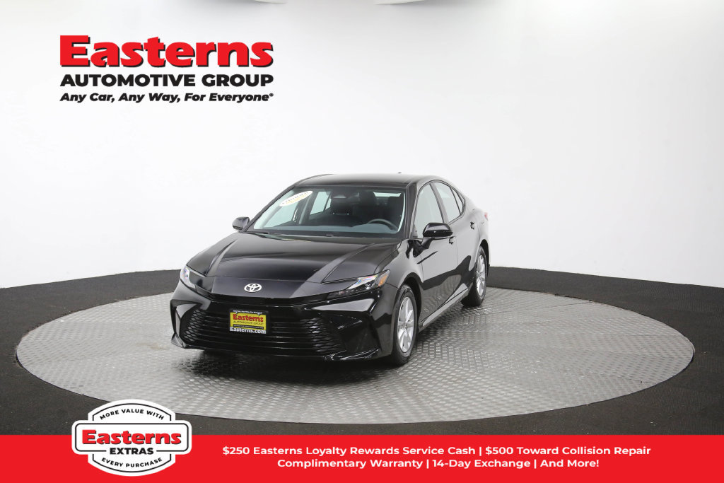 Used 2026 Toyota Camry LE FWD image 56