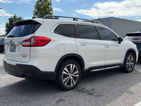 Used 2022 Subaru Ascent Limited AWD/4WD image 5