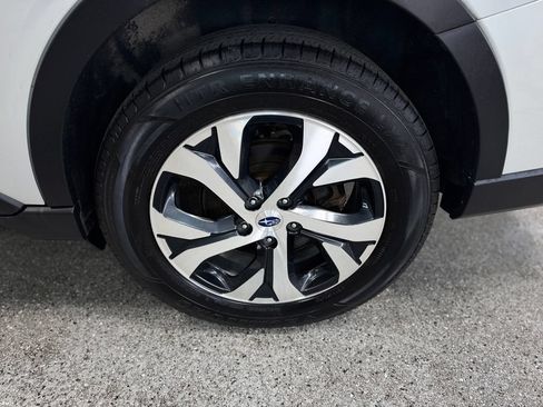Used 2020 Subaru Outback Limited AWD/4WD image 24
