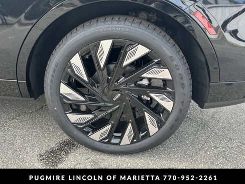 New 2026 Lincoln Nautilus Black Label w/ Jet Appearance Package AWD/4WD image 39