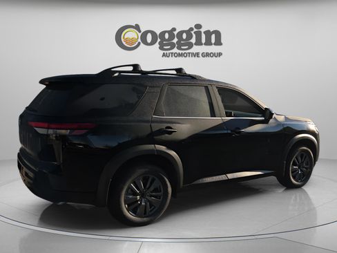 New 2026 Nissan Pathfinder SV FWD image 5
