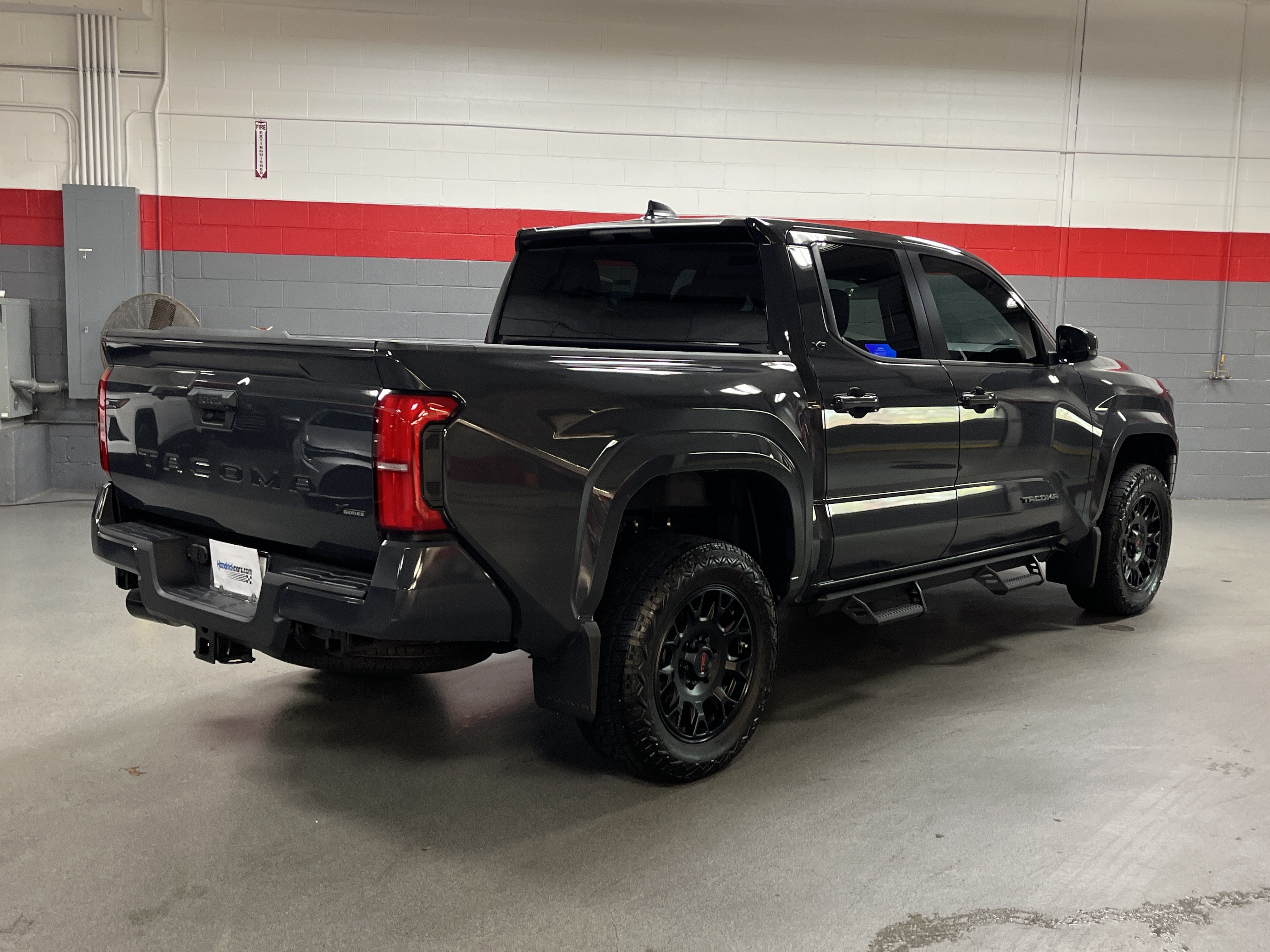 Used 2026 Toyota Tacoma SR5 RWD image 13