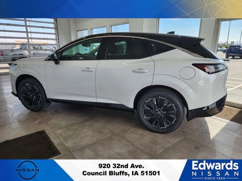 New 2026 Nissan Murano Platinum AWD/4WD image 4