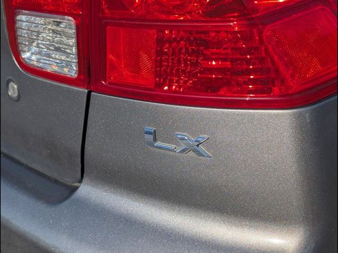Used 2005 Honda Civic LX image 23