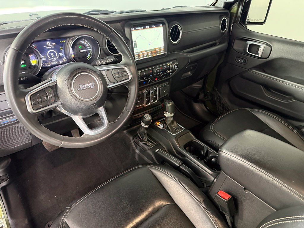 Used 2023 Jeep Wrangler Unlimited Sahara AWD/4WD image 11