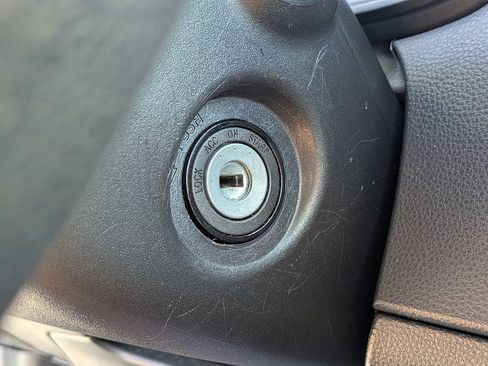 Used 2025 Toyota Corolla LE FWD image 31