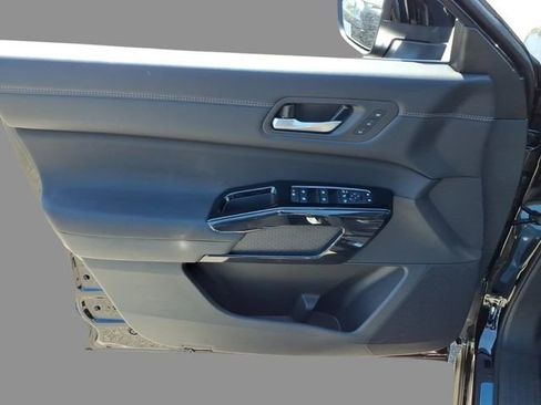 New 2026 Nissan Pathfinder Platinum w/ Cargo Package AWD/4WD image 16
