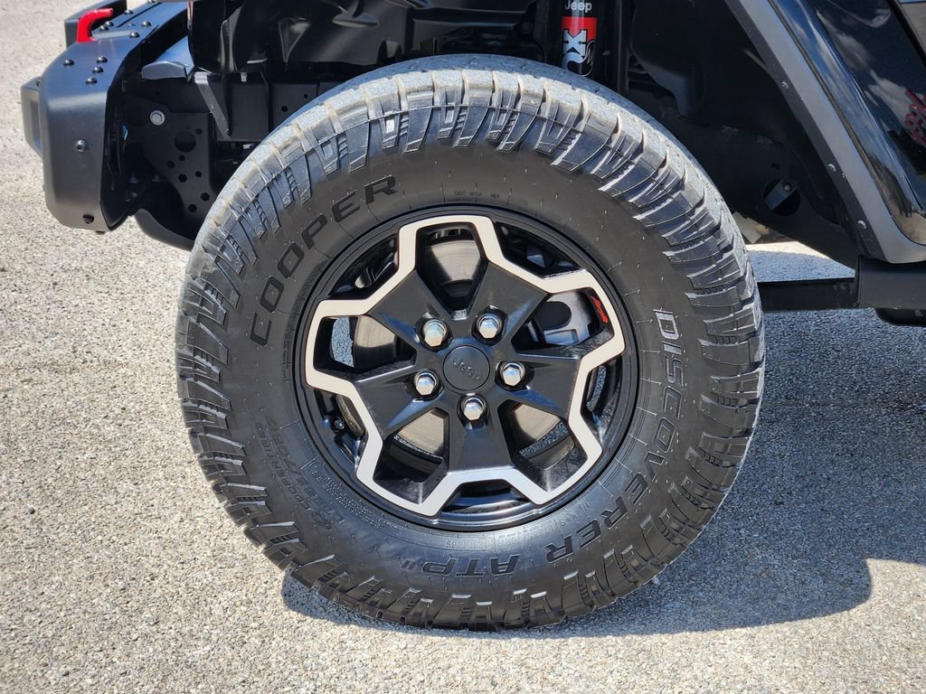 Used 2020 Jeep Gladiator Rubicon AWD/4WD image 10