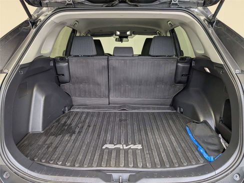 Certified 2023 Toyota RAV4 LE image 4