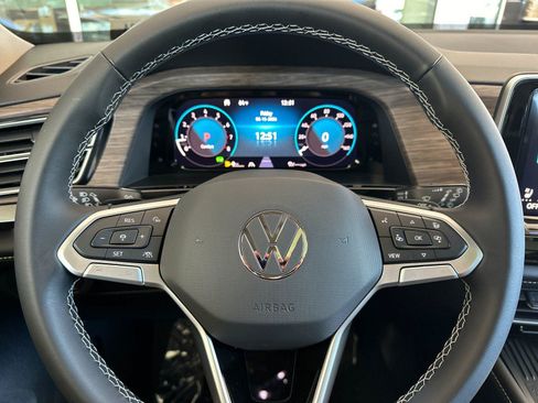 New 2026 Volkswagen Atlas SEL AWD/4WD image 24