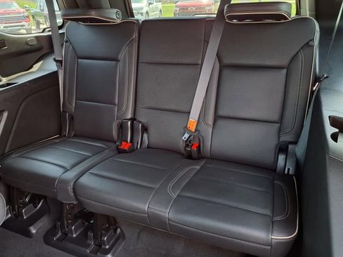 Used 2024 Chevrolet Tahoe Premier image 17