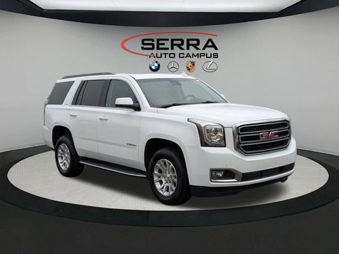 Used 2018 GMC Yukon SLT AWD/4WD image 1