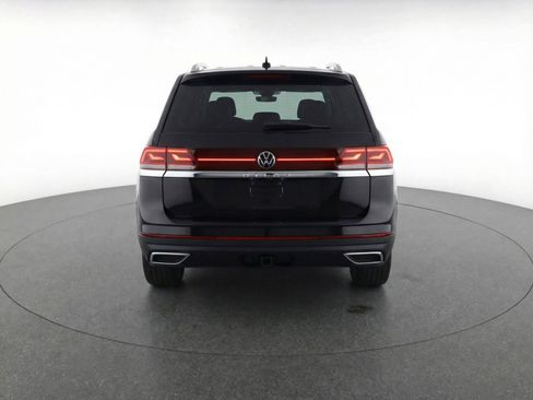 Used 2025 Volkswagen Atlas SE FWD image 7