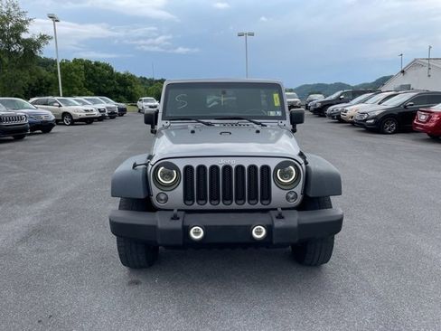 Used 2016 Jeep Wrangler Unlimited Sport w/ Quick Order Package 24S image 3