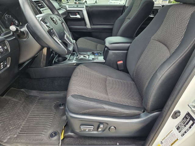 Used 2022 Toyota 4Runner Trail Special Edition AWD/4WD image 15