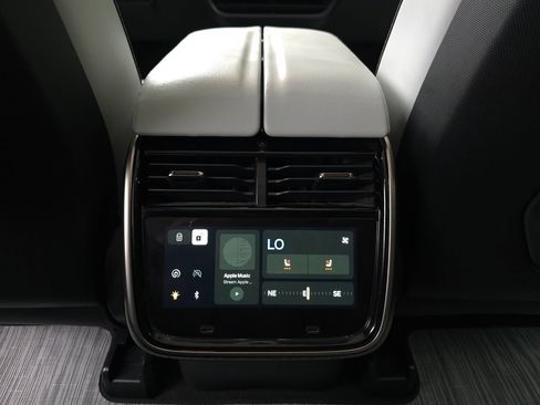 Used 2023 Rivian R1T Adventure AWD/4WD image 19