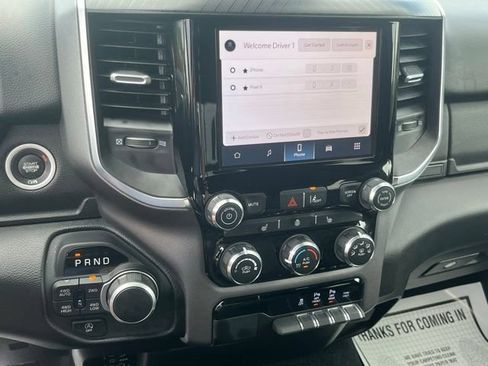 Used 2025 RAM 1500 Big Horn AWD/4WD image 33