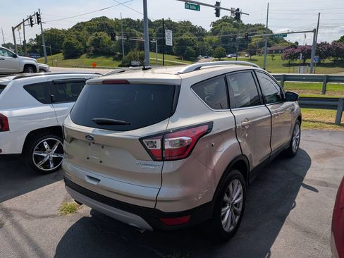 Used 2017 Ford Escape Titanium w/ Equipment Group 301A FWD image 5