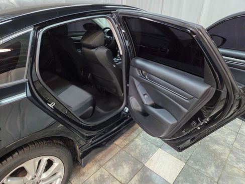 Used 2020 Honda Accord LX image 12