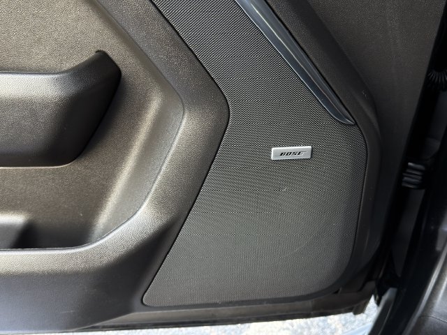Certified 2025 Chevrolet Tahoe High Country AWD/4WD image 24